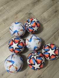 Продам футбольные мячи в отличном состоянии