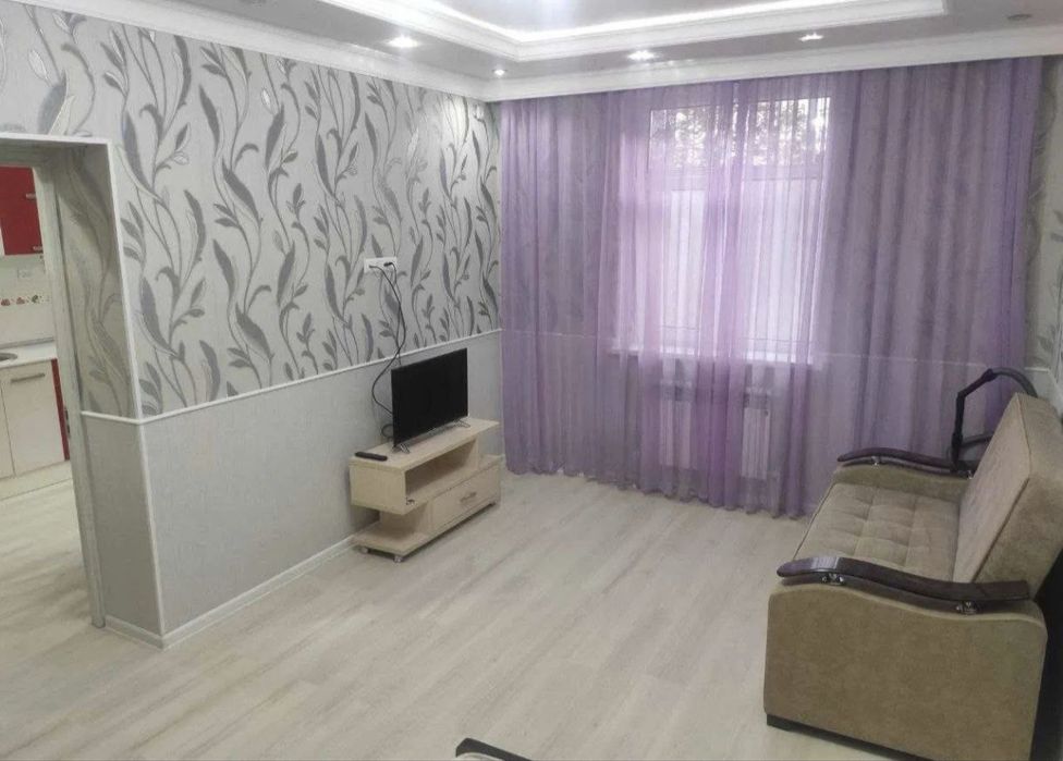 Сдается 1 ком Метро Космонавтов. МВД Корзинка