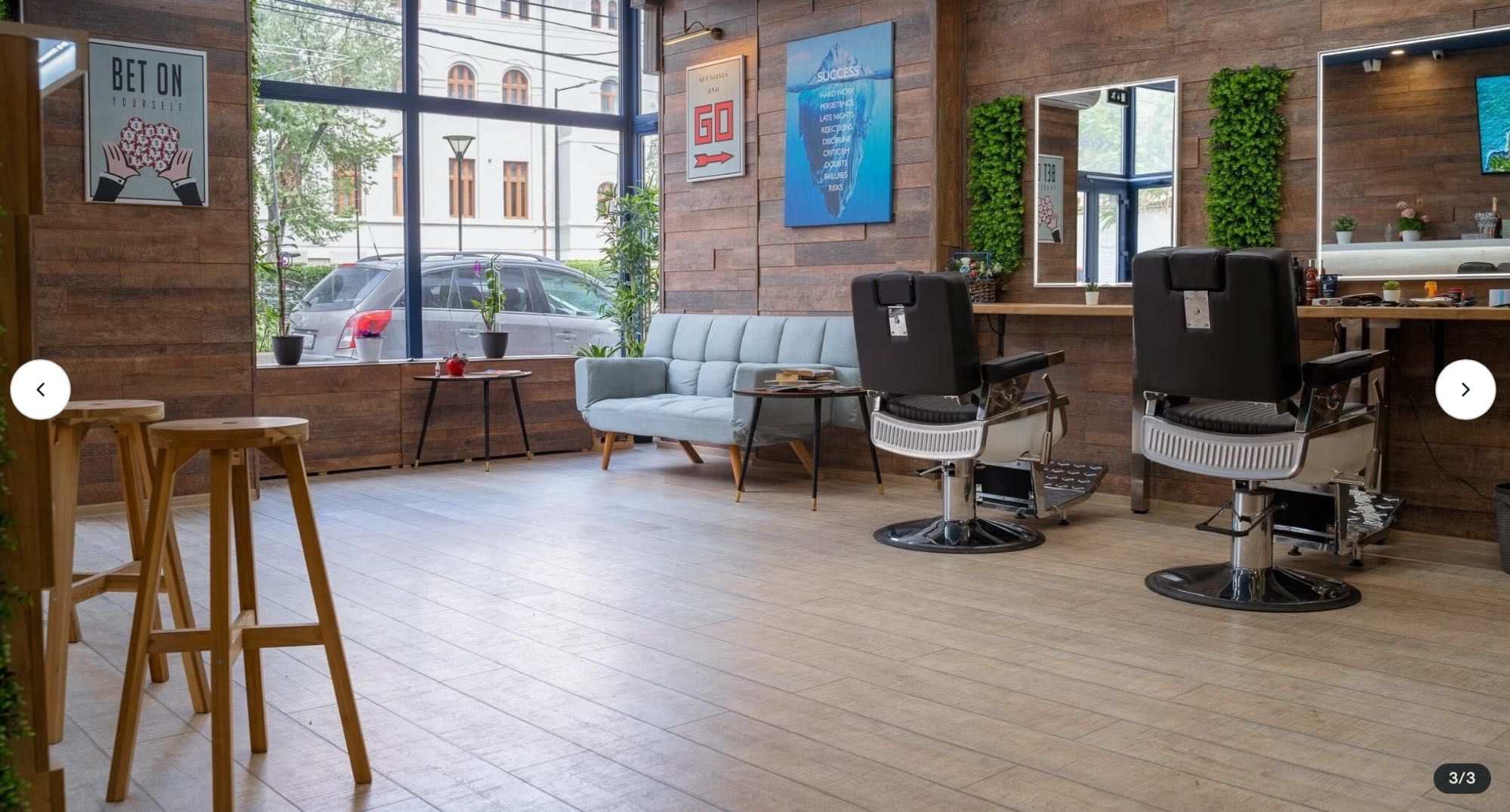 Scaun de frizerie de închiriat într-un salon cu 3000+ clienți