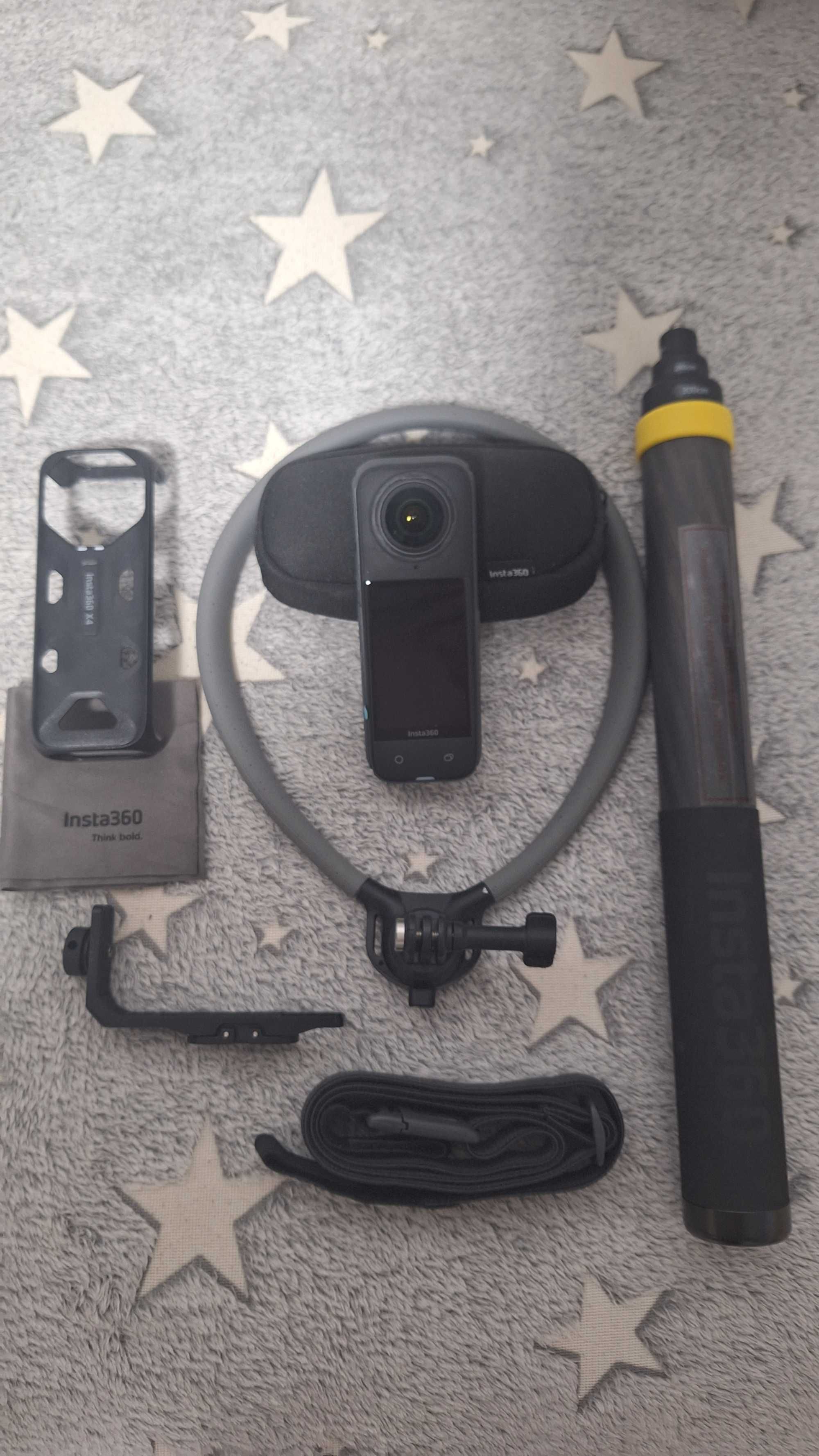 Insta360 x4 + 3 метровый стик + SanDisk 256gb + акс-ры для POV съемки