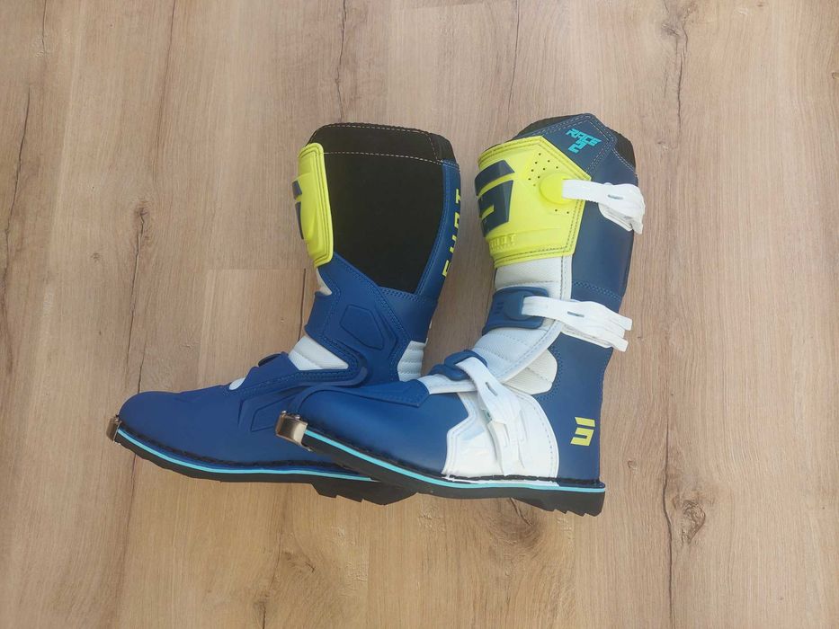 НОВИ детски ботуши SHOT - 40 номер