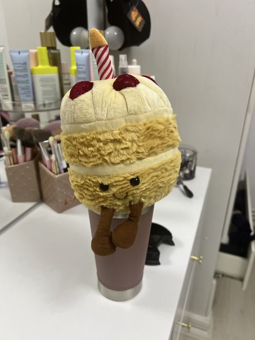 Jellycat cake _plus