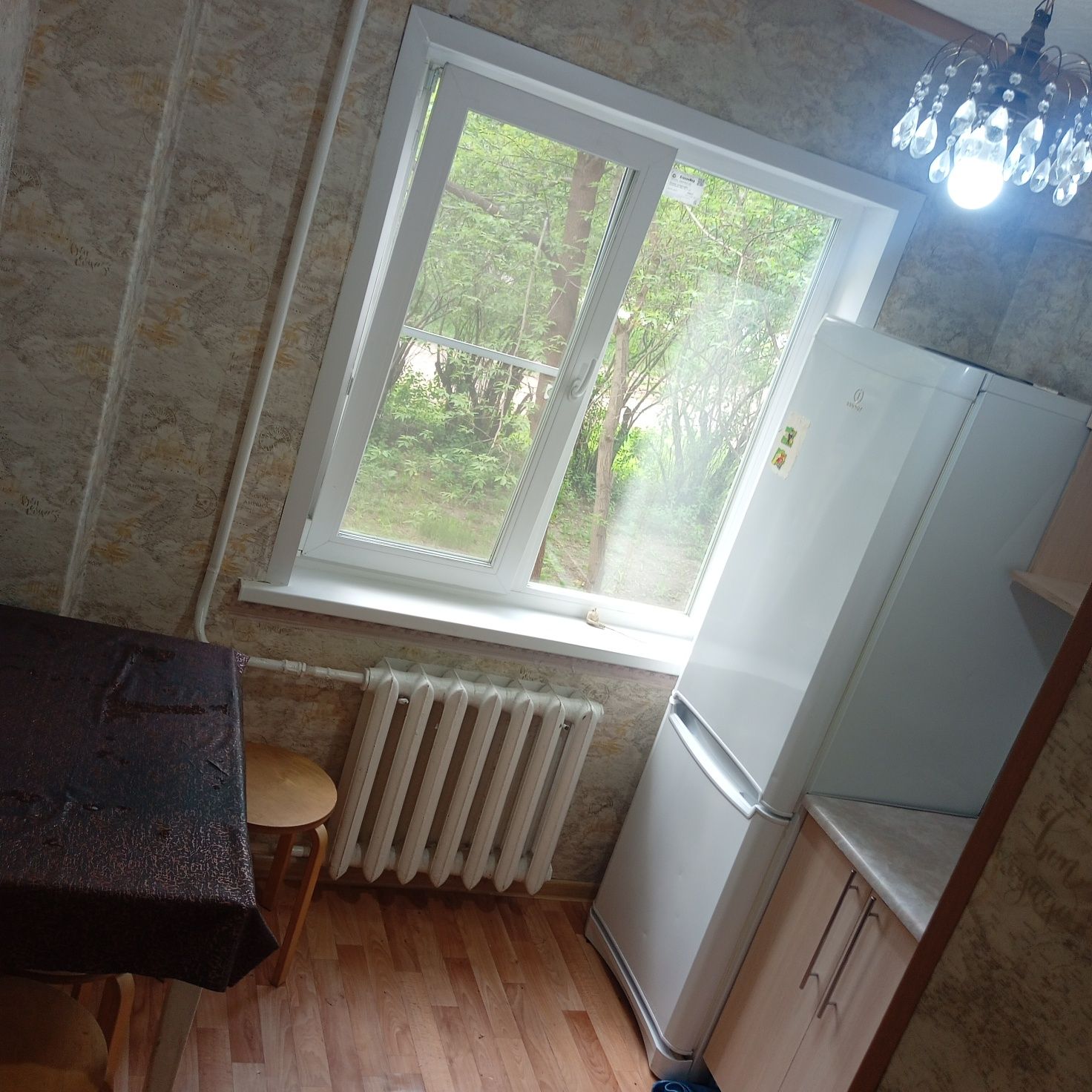 Сдам 2 комнатную. Бурова16