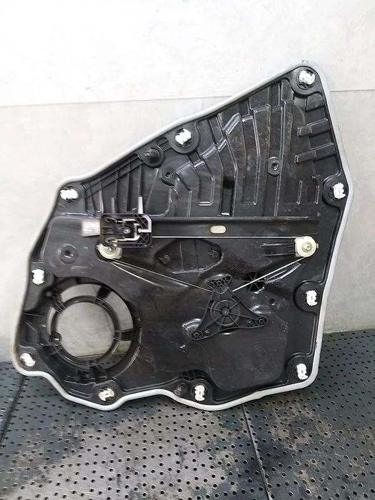 Macara geam electric dreapta spate ford puma 2jk cf7 l1tbs27000cf