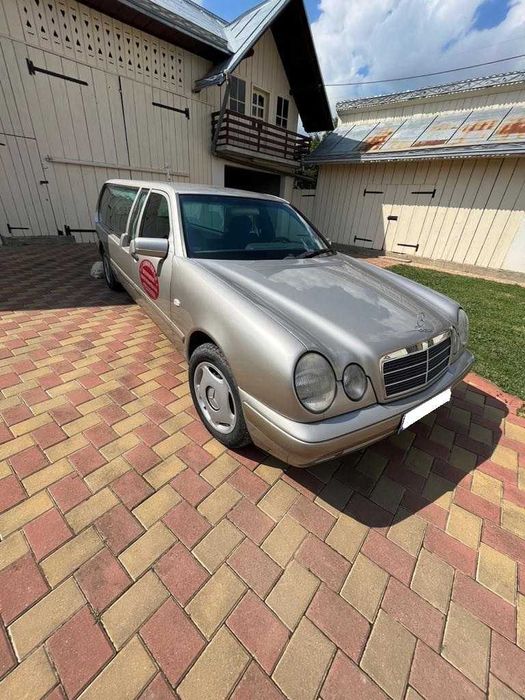 Dric Funerar - Mercedes Benz 210F E290TD