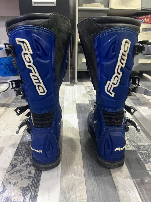 Продавам мотокрос ботуши