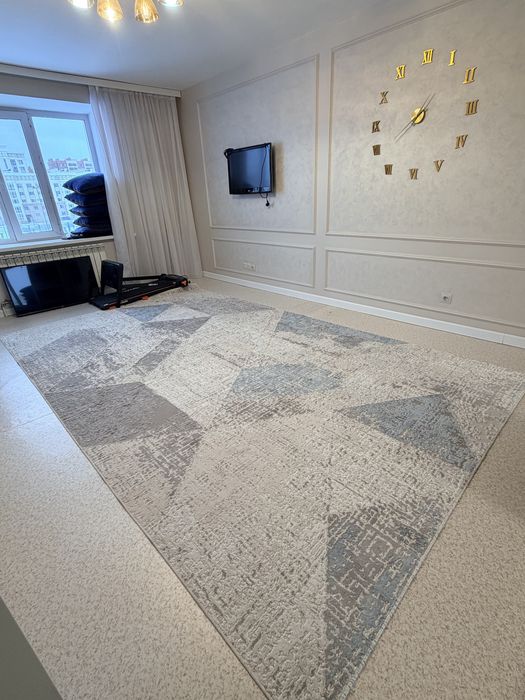 Продам ковер хамелеон 4м*2,5м