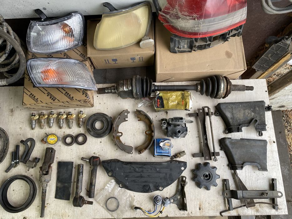 Запчасти Тойота Карина Е, генератор, замок, форсунки, панель, привод