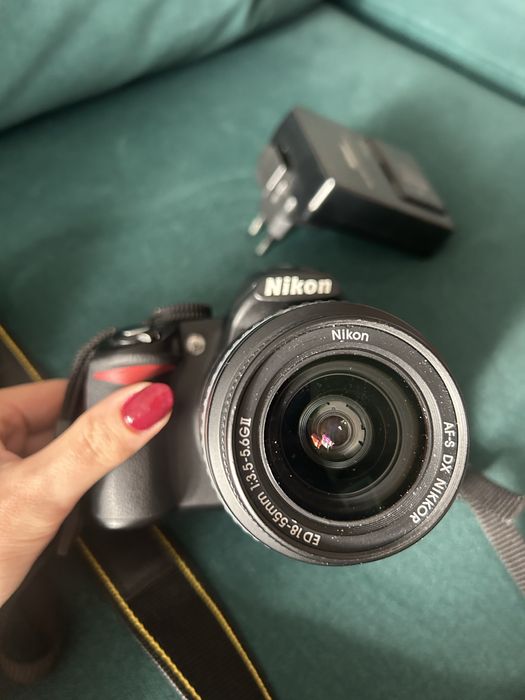 Vand Nikon d3100 in stare foarte buna