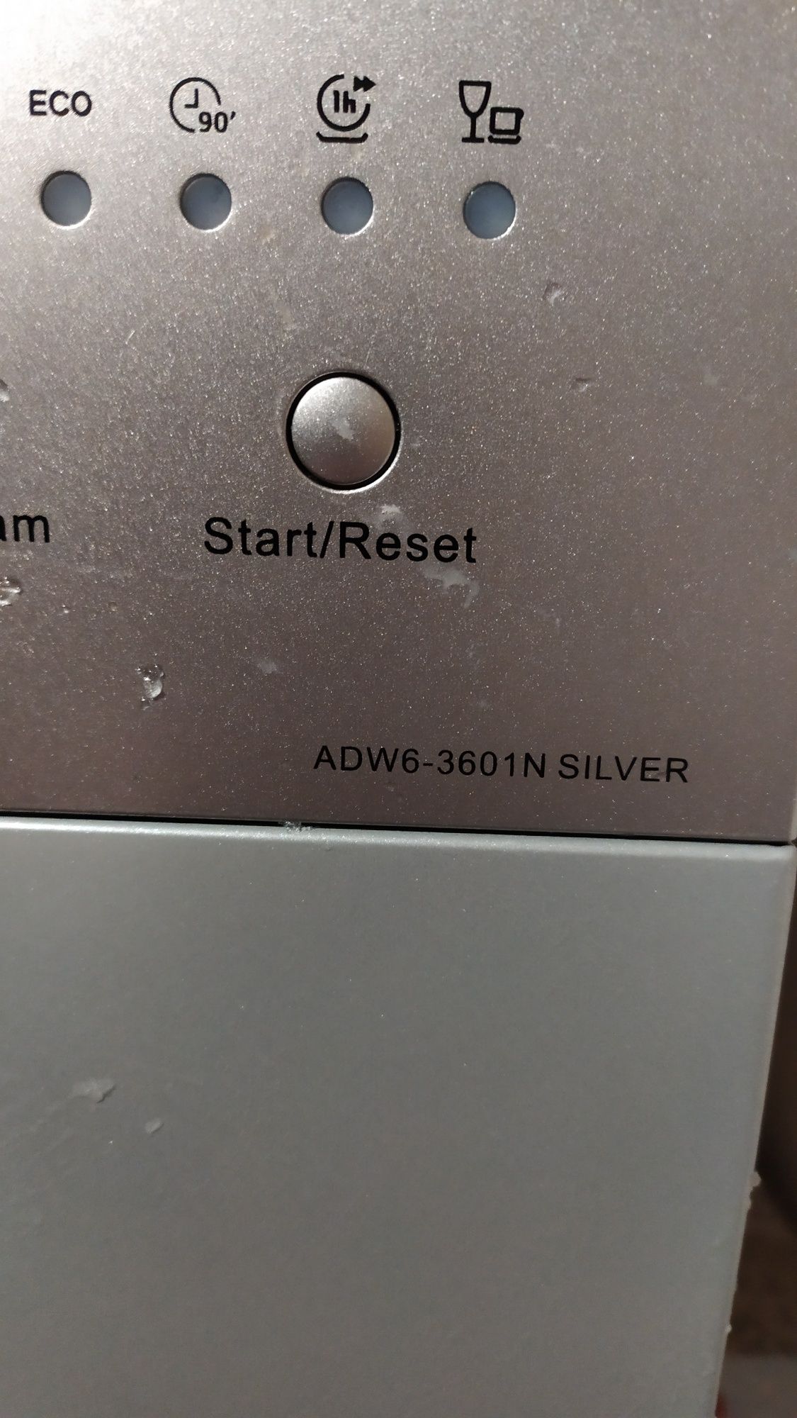 Съдомиялна Arielli кубче за части или ремонт, модел ADW6-3601N Silver
