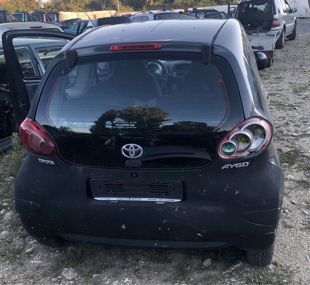 Toyota aygo 1.0 i на части