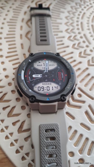 Xiaomi amazfit t-rex pro