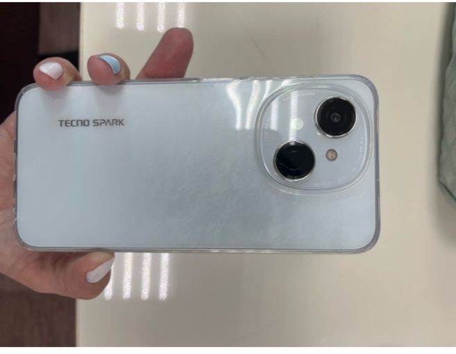 Продам срочно Techo Spark