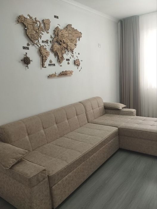 Срочно сдаю  квартиру недорого трёхкомнатную