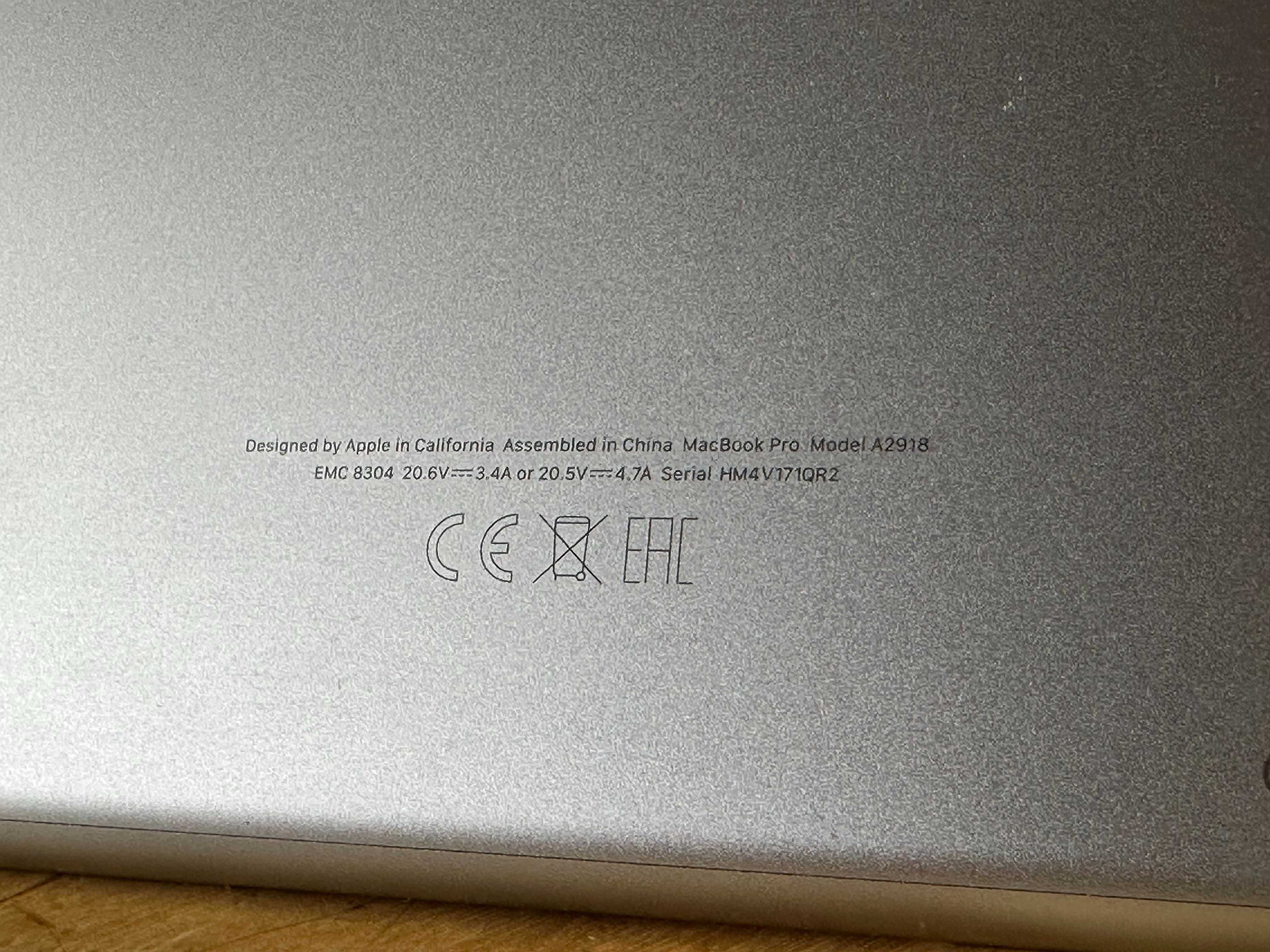 Apple Macbook Pro A2918 M3 без дъно 2023 г