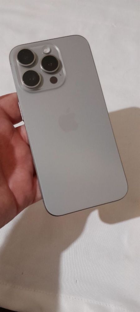 Iphone 15 pro natural titanum