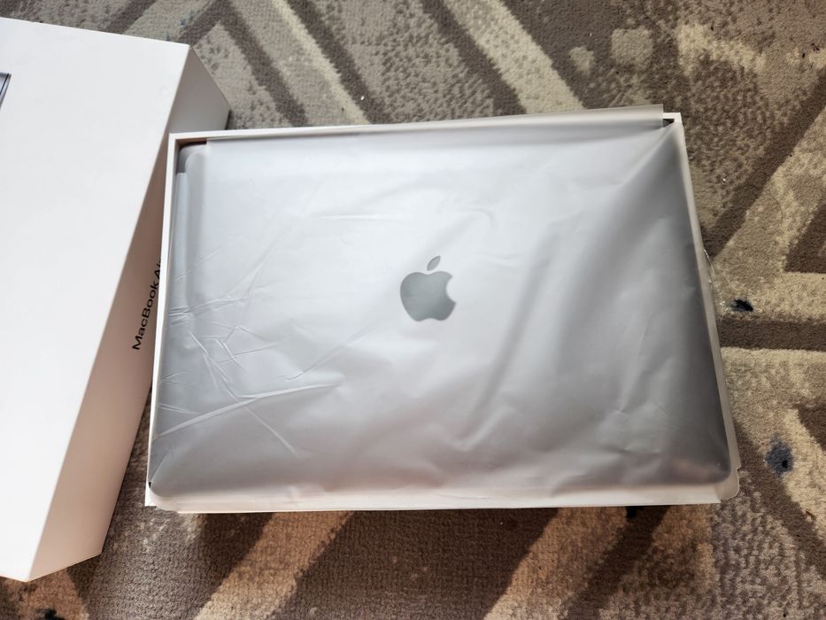 Macbook air m1 2020