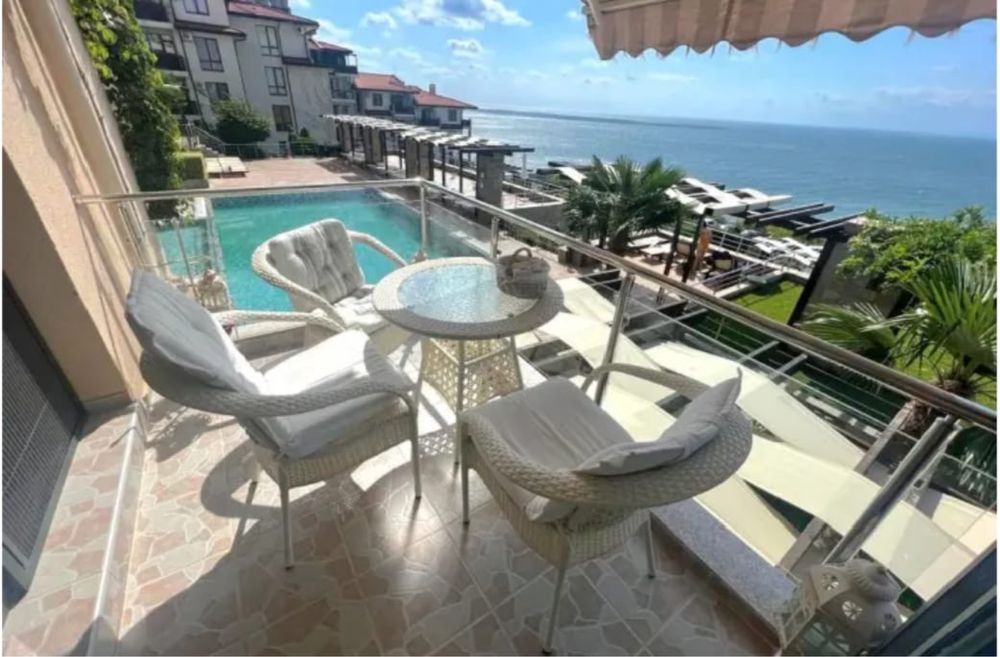 Продава се Тристаен апартамент в Свети Влас - 90 кв.м за 2834 €/кв.м - Снимка #4