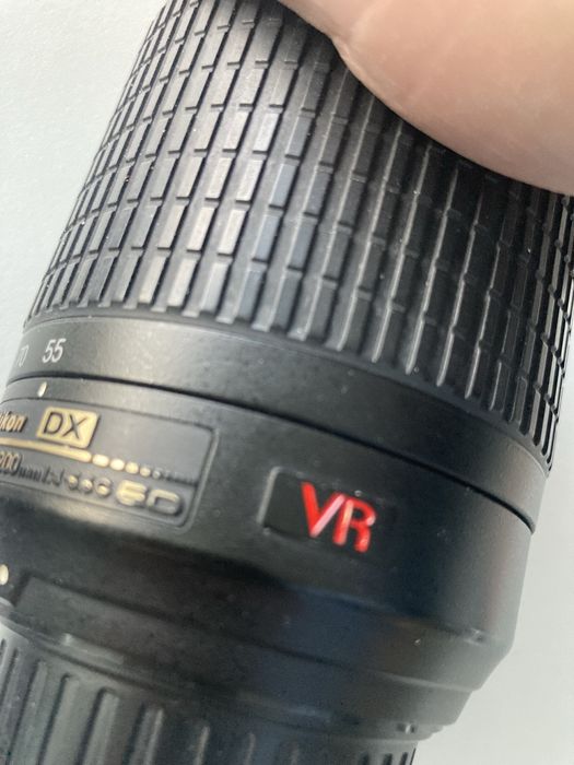Nikon AF-S DX Nikkor 55-200mm f/4-5.6G VR, за части