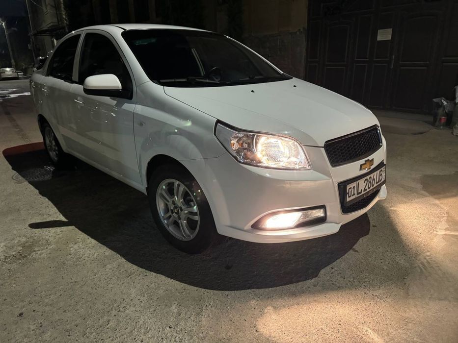 Продается Нексия 3