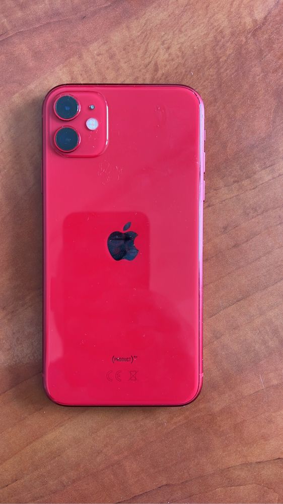 Vând Iphone 11 RED
