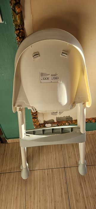Scaun de masa bebe copii