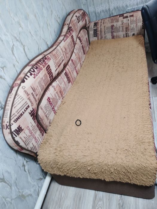 Продам диван софа