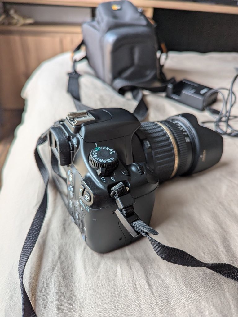 Canon EOS 1100D + Tamron 18-200mm