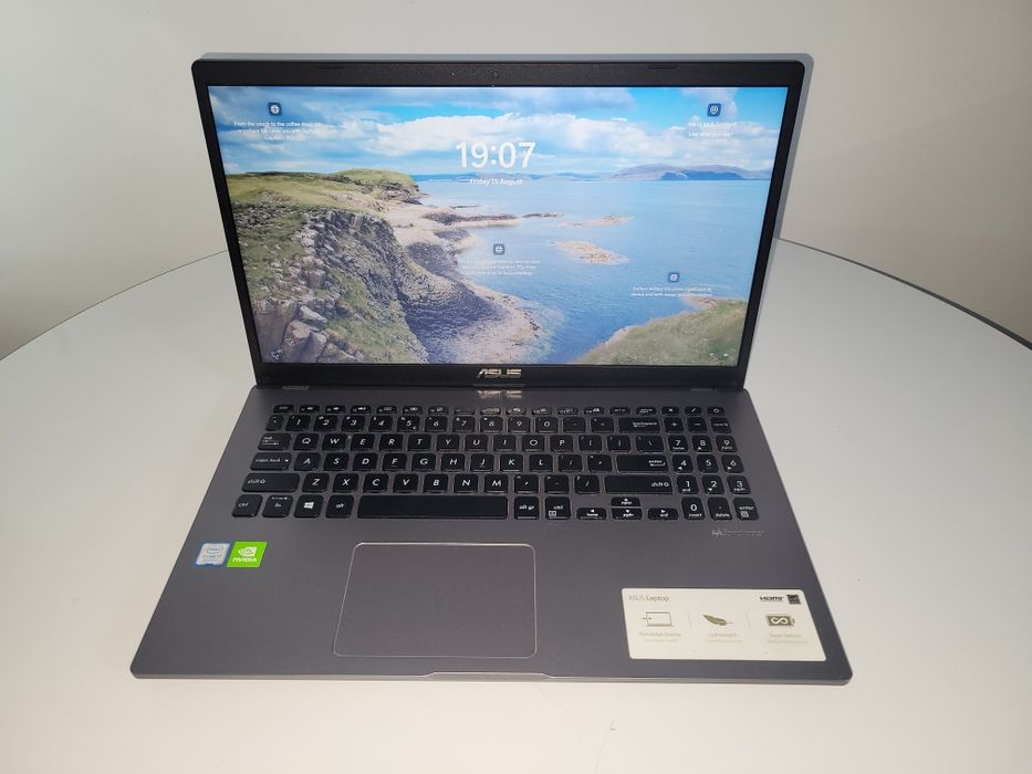 Laptop Asus Vivobook
