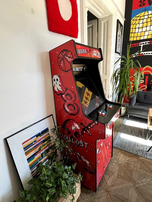 Arcade Retro Gaming Machine