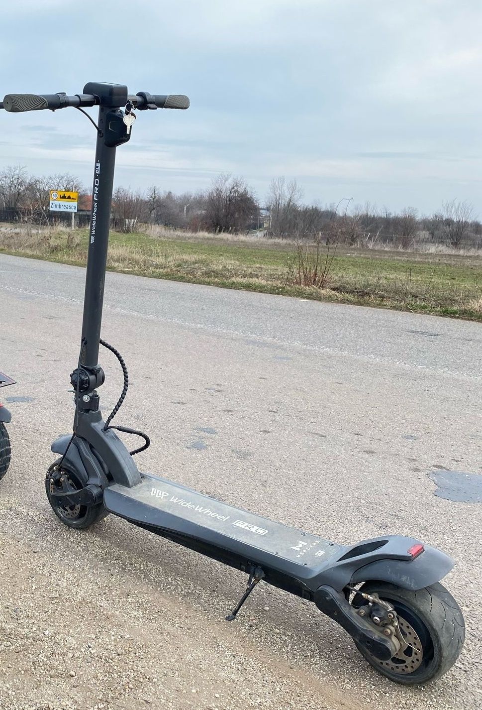 Trotineta electrică Mercane Wide Whel Pro