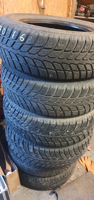 Cauciucuri iarna 215/70 R16 -400 ron setul
