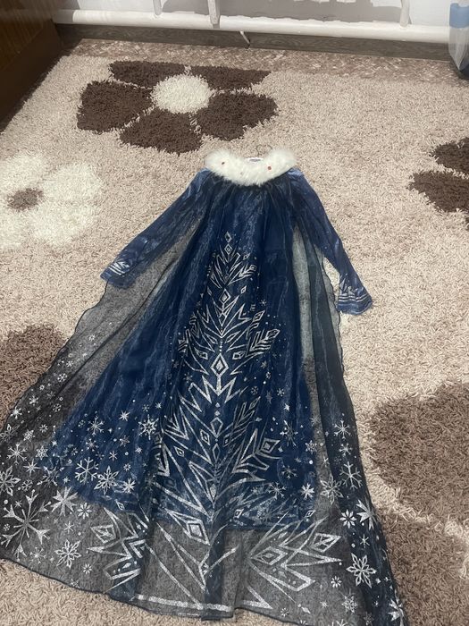 Платье Эльзы