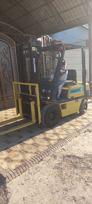 Продам кару каматсу