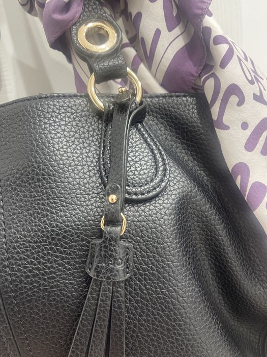 Geanta -poseta Liu Jo originala , esarfa Liu Jo cadou