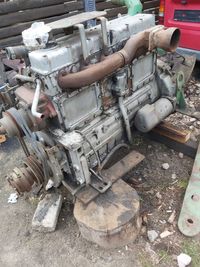 MOTOR s i501 buldozer drept de fi 123 si A 1800 pornit la chie