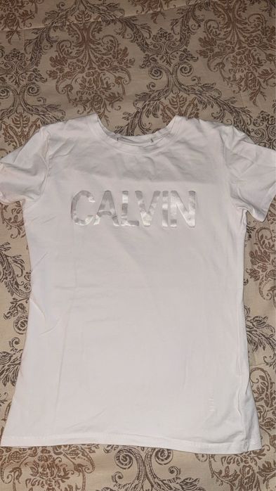 Тениска на Calvin