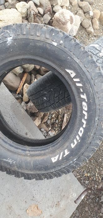 Anvelopa/cauciuc/roata de rezervă 225/75/16