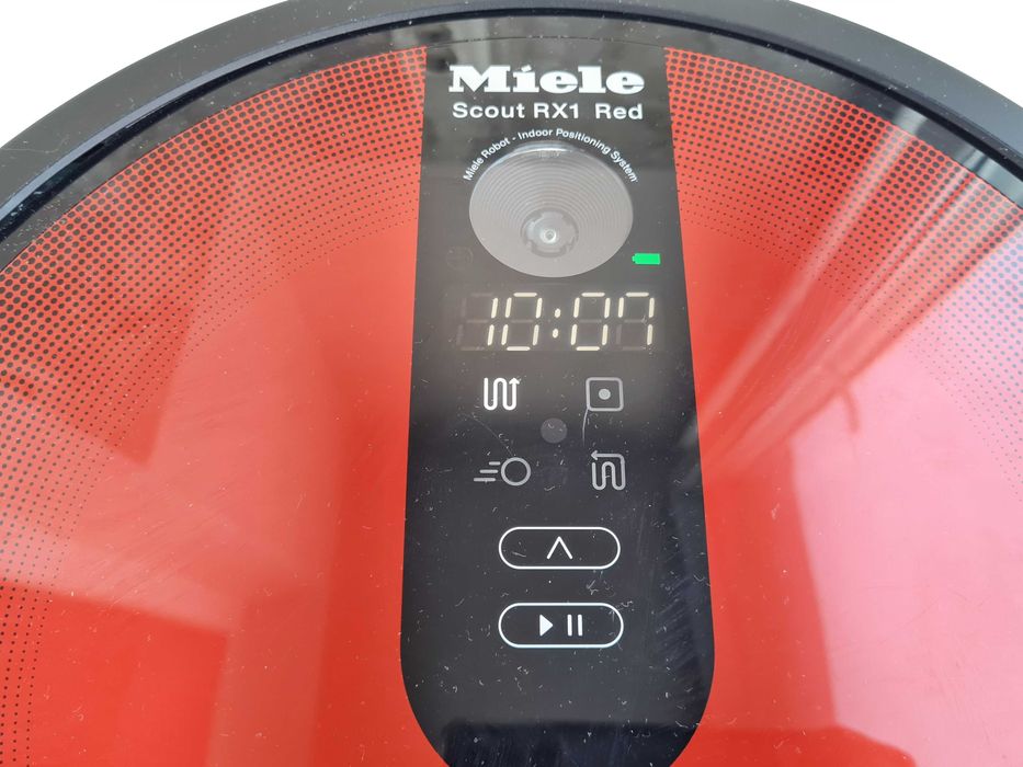 Miele Scout RX1 Red Робот прахосмукачка 150 кв.м 120 мин 60db комплект