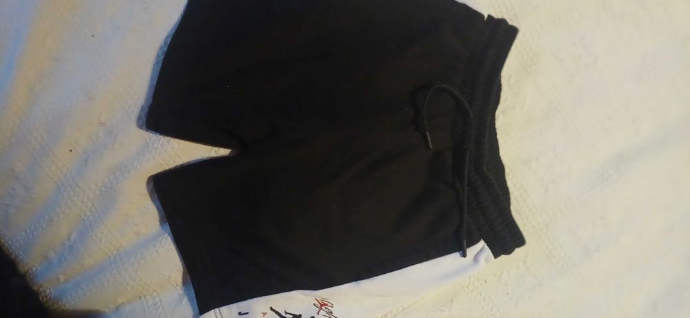 Къси ранталонки nike,jdrdan "М"размер от детското