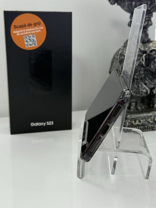Vand samsung s23 de 256 gb impecabil