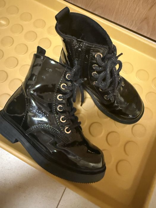 Детски лачени боти H&M