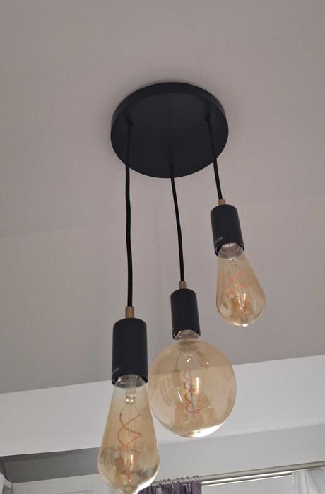 Plafoniera nefolosita