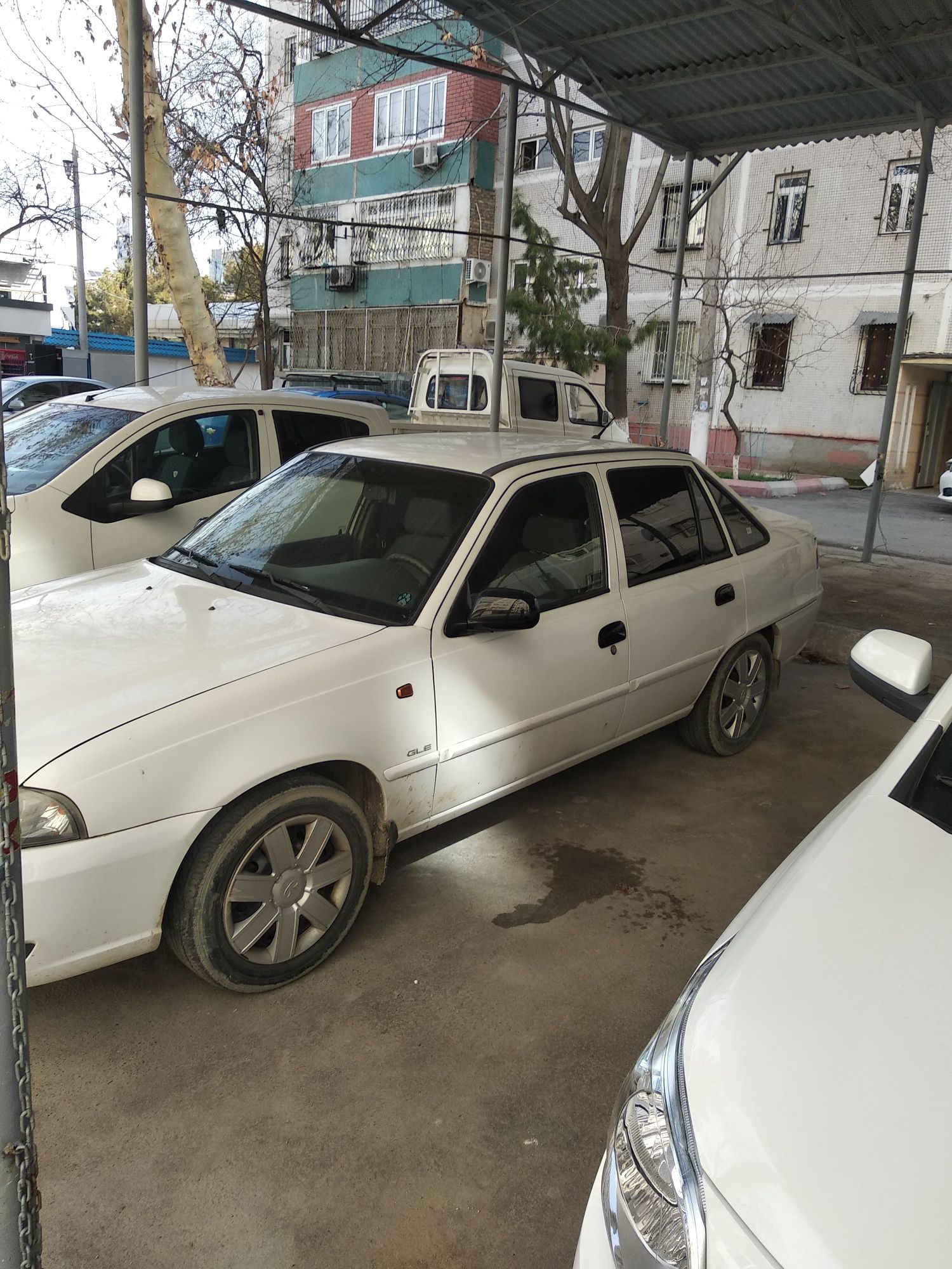 Срочно Нексия 2 сотилади