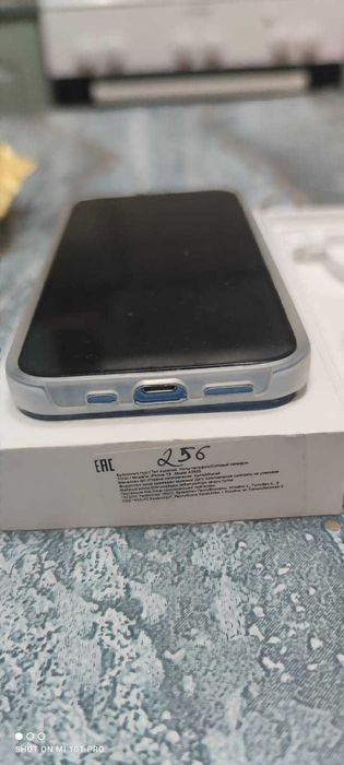 iPhone 13 продам