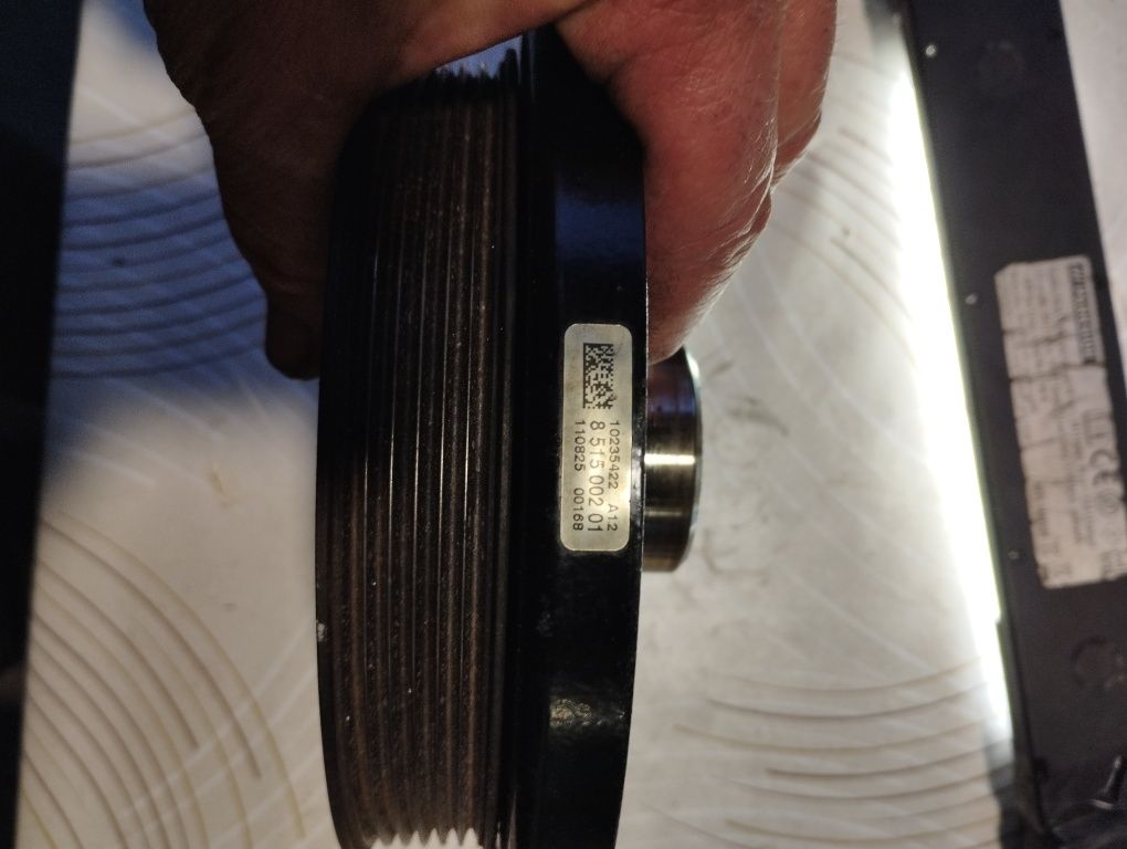 Оригинална демпферна шайба BMW N57 D30B 313 к.с. X3 F25 313к.с..с