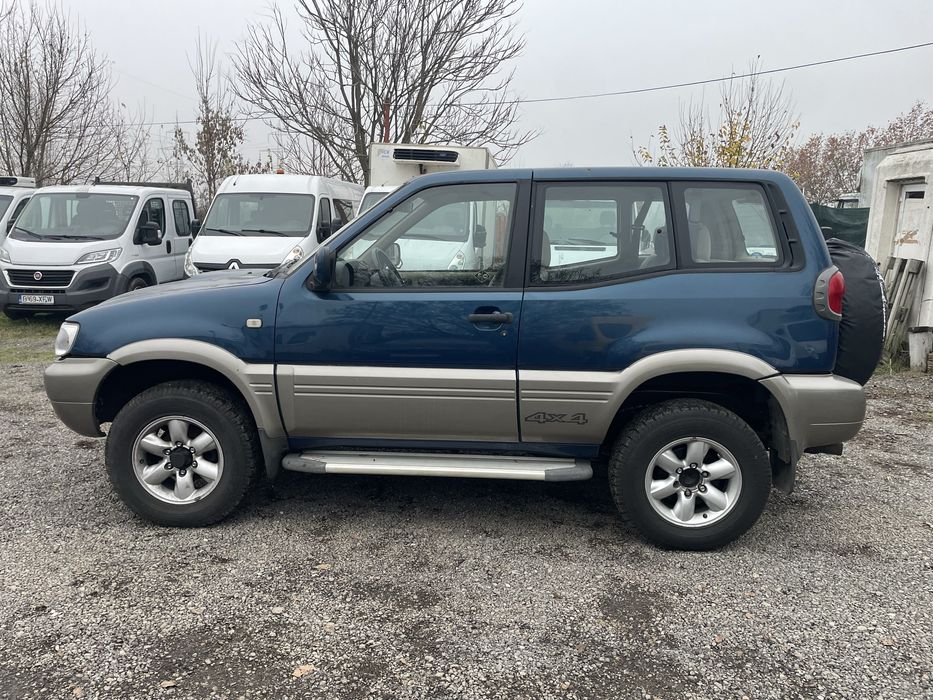 Nissan Terrano 2.7tdi, 54000km.