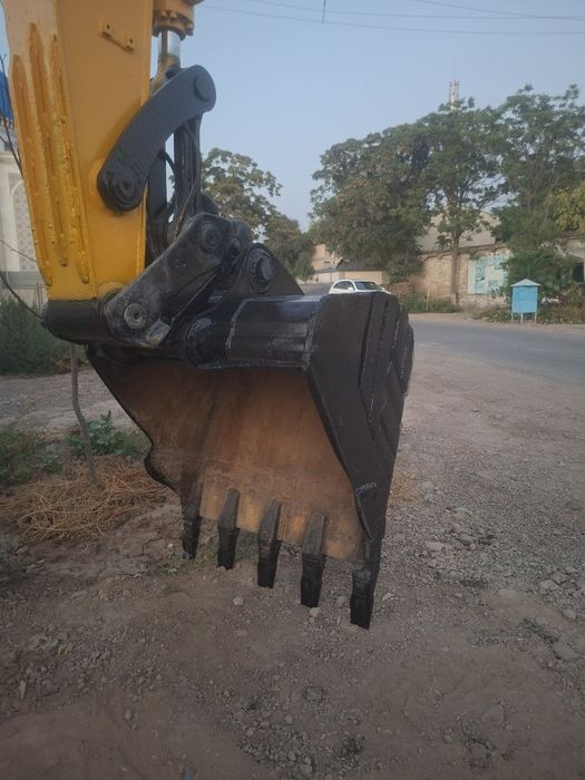 Hyundai Ekskavator sotiladi