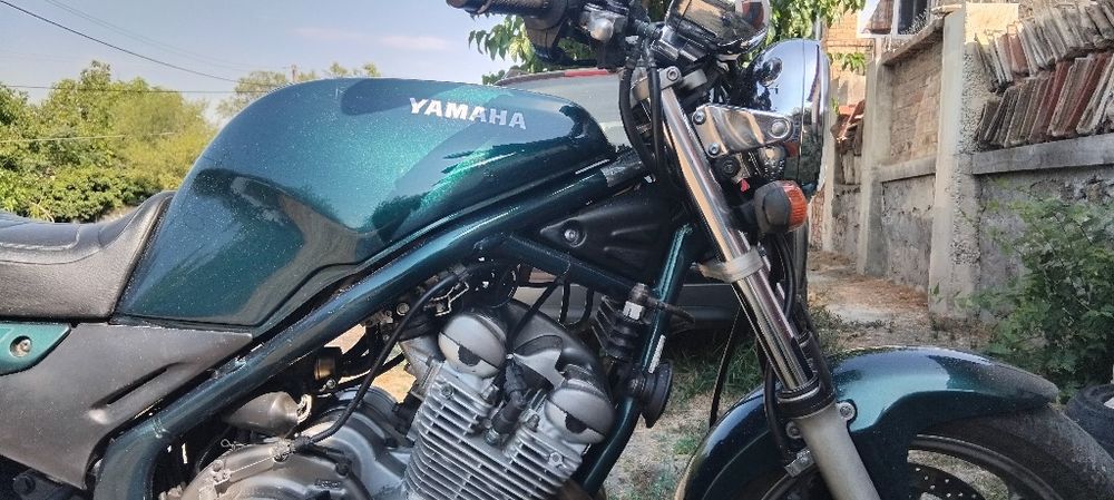 Мотоциклет Yamaha XJ 600 N