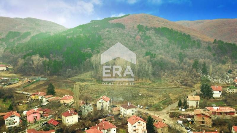 Продава се Парцел в с. Лозен, Област София-град - 7909 кв.м за 304 €/кв.м - Снимка #1